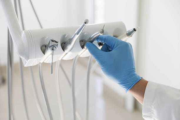 Professional Teeth Whitening technician working in Linn County County, MO